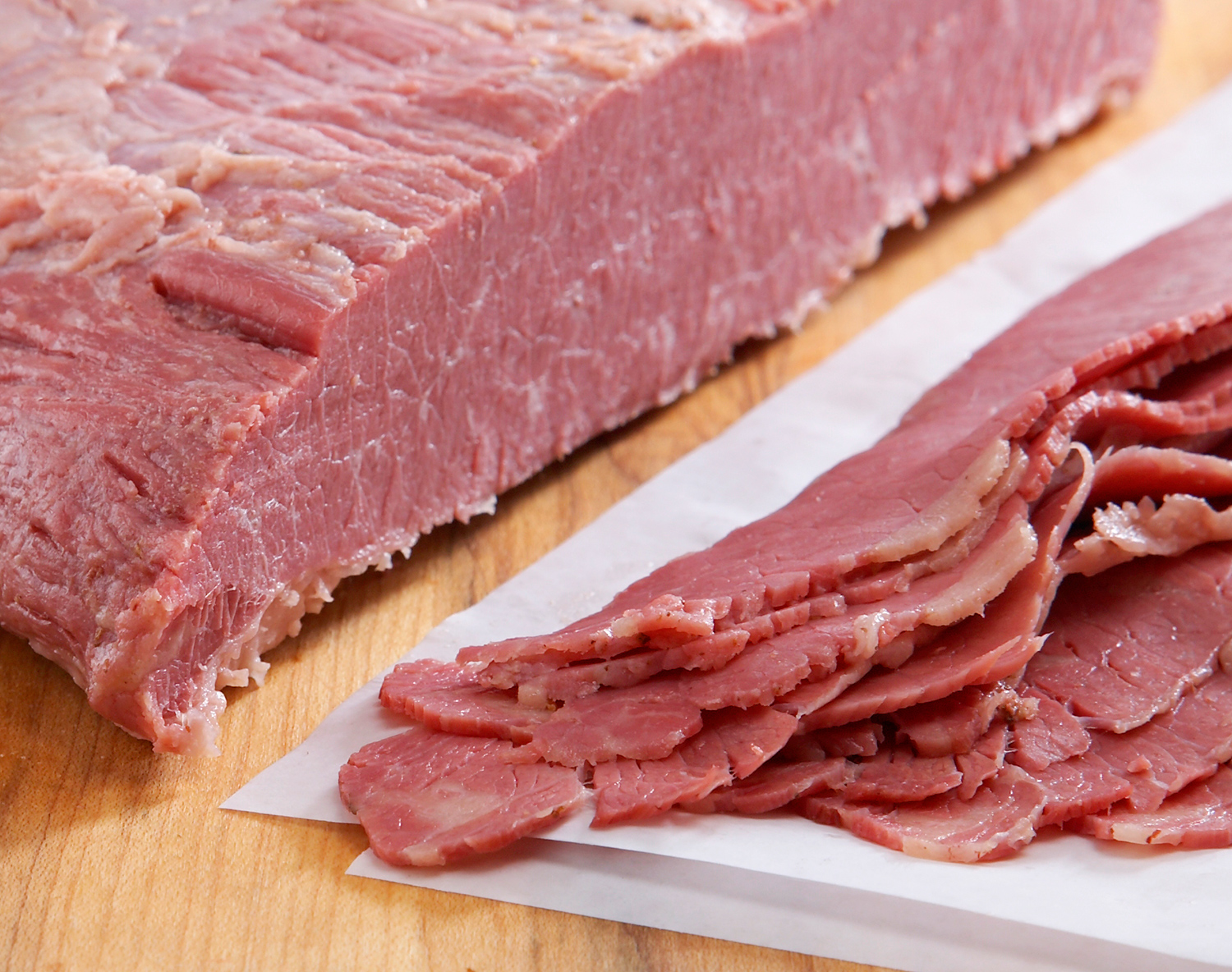 Hebrew National Corned Beef (Ready-to-Eat), image 1 of 2 slides